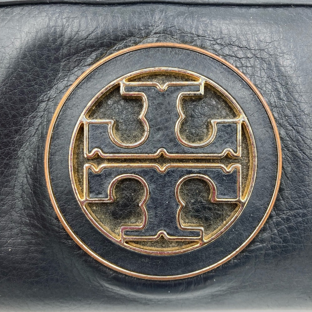 Tory Burch black leather wallet. - Picture 2 of 7